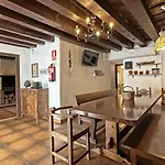Holiday home Palacio De Velamazan