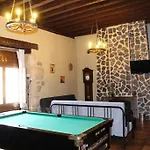 Palacio De * Velamazan