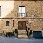 Holiday home Palacio De Velamazan