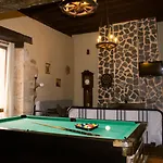 Palacio De Velamazan