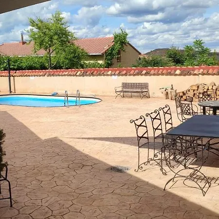 Palacio De * Velamazan