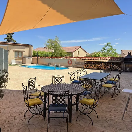 Palacio De Velamazan