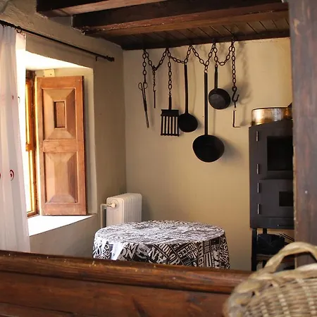 Palacio De Velamazan